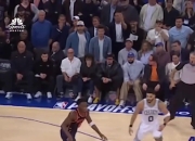 雷火电竞-关于塔图姆在湖人比赛中赛况扑朔迷离，大胜引发热议！的信息