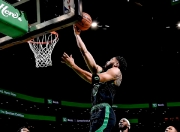 雷火竞技-塔图姆迎来三赛季高光表现，TL球迷沸腾！的简单介绍